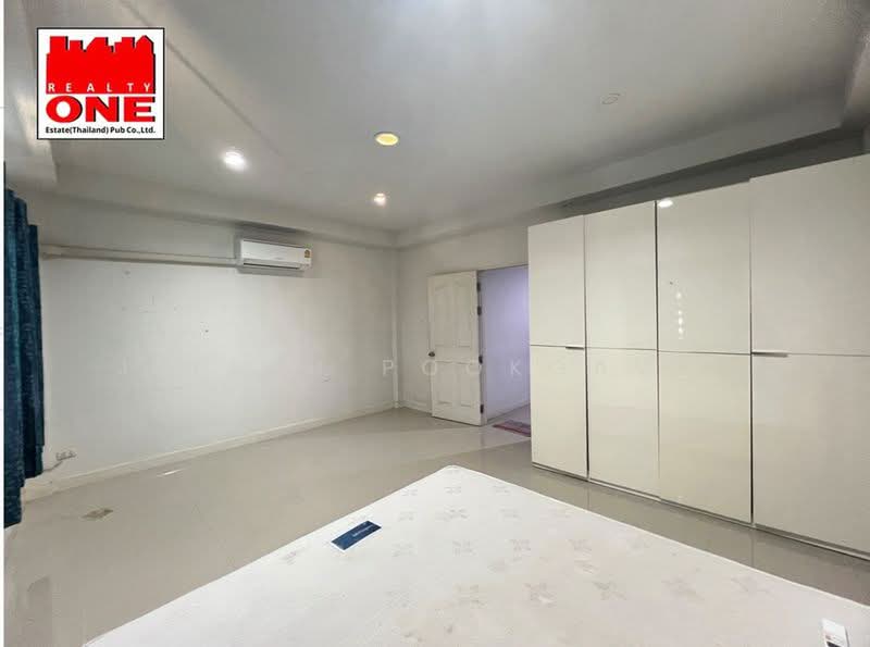 ทรัพย์รุ่งเรืองซิตี้, Samut Prakan, ถนนสุขุมวิท, Tai Ban Mai, Muang Samut Prakarn, Samut Prakan, 4 Bedrooms, 294 sqm, Townhouse For Sale, by Jirayu Pookgavet, 500459876 - DDproperty.com