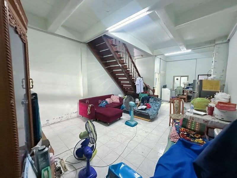 ทาวน์เฮ้าส์ บ้านโป่ง หนองอ้อ ราคาถูก, Ratchaburi, แสงชูโต, Nong O, Ban Pong, Ratchaburi, 2 Bedrooms, 100 sqm, Townhouse For Sale, by คุณ อนาคต ( อนาคต ), 500459882 - DDproperty.com
