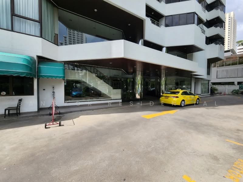 Lake Avenue Sukhumvit 16, Bangkok, Soi Sammitr Sukhumvit Road, Khlong Tan Nua, Watthana, Bangkok, 2 Bedrooms, 126 sqm, Condo For Rent, by Bangkok Residential, 500459889 - DDproperty.com