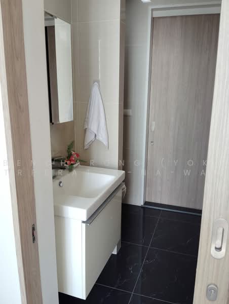 Park Origin Phrom Phong (Park 24), Bangkok, 68 Soi Sukhumvit 24, Khong Tan, Khlong Toei, Bangkok, 2 Bedrooms, 55 sqm, Condo For Rent, by Bencharong (Yok) Treerat-a-na-wat, 500459896 - DDproperty.com
