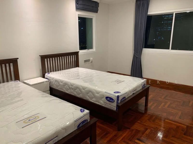 Kallista Mansion, Bangkok, 64 Soi Sukhumvit 11, Khlongtoei Nua, Watthana, Bangkok, 3 Bedrooms, 315 sqm, Condo For Sale, by Pemika Aukkaraleekul, 500459905 - DDproperty.com