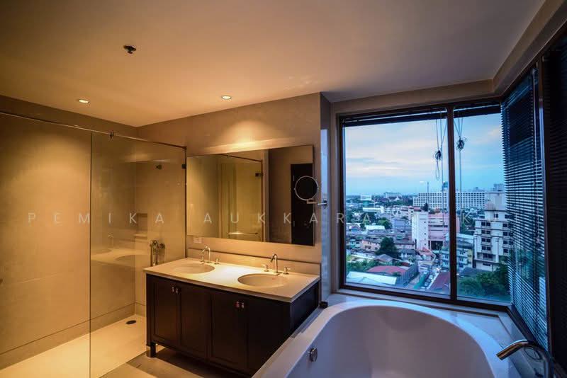The Emporio Place, Bangkok, 93 Soi Sukhumvit 24, Sukhumvit Road, Khong Tan, Khlong Toei, Bangkok, 3 Bedrooms, 161 sqm, Condo For Sale, by Pemika Aukkaraleekul, 500459908 - DDproperty.com