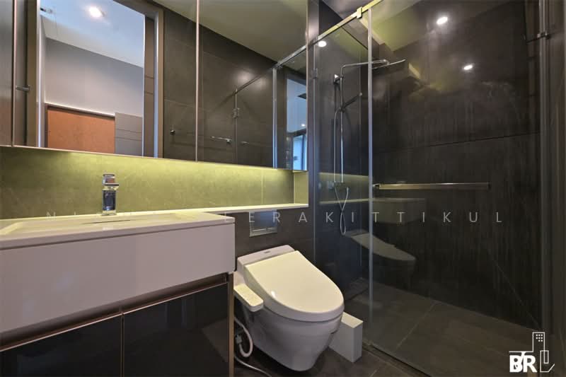 The Esse at Singha Complex : ดิ เอส แอท สิงห์ คอมเพล็กซ์, กรุงเทพ, 1788 ถนนเพชรบุรีตัดใหม่, คลองเตยเหนือ, วัฒนา, กรุงเทพ, 35 ตร.ม., คอนโด ให้เช่า, โดย Nicha Peerakittikul, 500459910 - DDproperty.com