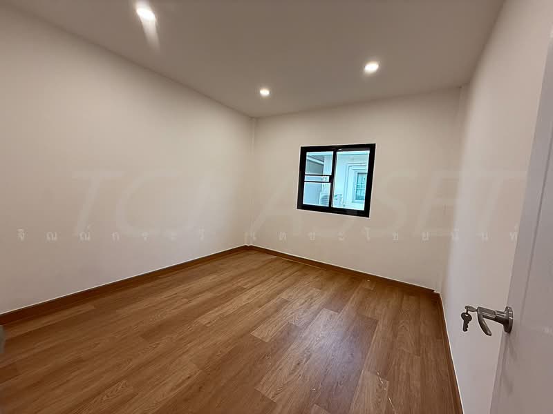 Suanluang Ville (Nirun Ville 3), Bangkok, Soi Chaloem Phrakiat Rama 9 Soi 28, Nong Bon, Prawet, Bangkok, 3 Bedrooms, 150 sqm, Single Detached House For Sale, by จิณณ์กระวี เตชะไชยนันท์, 500459919 - DDproperty.com