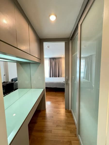 The Clover Thonglor Residence, Bangkok, Soi Sukhumvit 55, Khlong Tan Nua, Watthana, Bangkok, 1 Bedroom, 37 sqm, Condo For Rent, by Tanapat Jitwatcharakomol, 500459936 - DDproperty.com