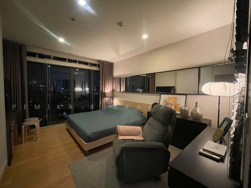 Noble Solo, Bangkok, 988 Thong Lo, Khlong Tan Nua, Watthana, Bangkok, 2 Bedrooms, 104 sqm, Condo For Sale, by Pemika Aukkaraleekul, 500459941 - DDproperty.com