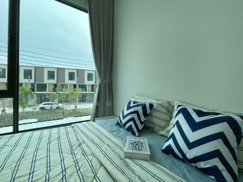 Altitude Kraf Bangna, Samut Prakan, 159 Moo 12, Liap Klong Luang Phaeng Road, Bang Kaeo, Bang Plee, Samut Prakan, 2 Bedrooms, 90 sqm, Townhouse For Rent, by Living Condo, 500459962 - DDproperty.com