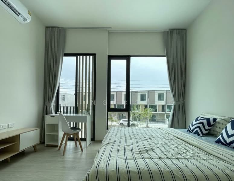 Altitude Kraf Bangna : อัลติจูด คราฟ บางนา, สมุทรปราการ, 159 หมู่ 12 ถนน เลียบคลองหลวงแพ่ง, บางแก้ว, บางพลี, สมุทรปราการ, 90 ตร.ม., ทาวน์เฮ้าส์ ให้เช่า, โดย Living Condo, 500459962 - DDproperty.com