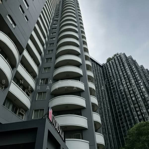 Witthayu Complex, Bangkok, 1673 New Petchaburi Road, Makkasan, Ratchathewi, Bangkok, 2 Bedrooms, 80 sqm, Condo For Rent, by Bencharong (Yok) Treerat-a-na-wat, 500459967 - DDproperty.com
