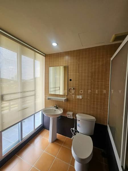 Rama Harbour View : รามาฮาร์เบอร์วิวคอนโดมิเนียม, ชลบุรี, 25 ซอย หมู่บ้านโฮมทาวน์ เฟส 2 ซอย 4, สุรศักดิ์, ศรีราชา, ชลบุรี, 125 ตร.ม., คอนโด ขาย, โดย A House Property Co.,Ltd., 500460043 - DDproperty.com