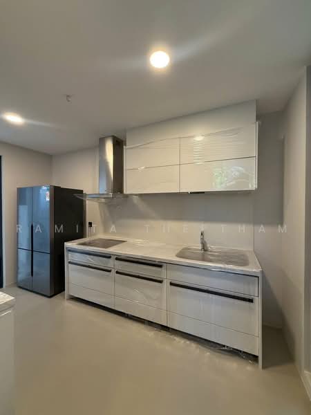 VIVE Krungthep Kreetha, Bangkok, Krungthep Kreetha Road, Saphan Sung, Bangkok, 5 Bedrooms, 750 sqm, Single Detached House For Rent, by Ramita Theptham, 500460054 - DDproperty.com