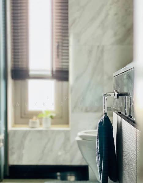 Saladaeng One, Bangkok, Sala Daeng 1 Alley, Silom, Bang Rak, Bangkok, 1 Bedroom, 57 sqm, Condo For Sale, by Pemika Aukkaraleekul, 500460069 - DDproperty.com