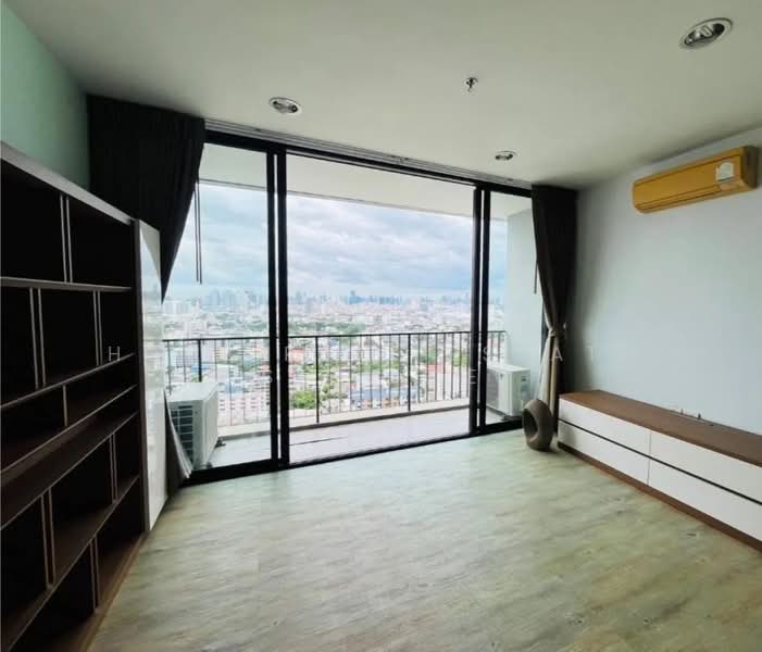 The Issara Ladprao, Bangkok, 296 Ladpao Road, Jom Phon, Chatuchak, Bangkok, 1 Bedroom, 52 sqm, Condo For Sale, by HOME Real Estate Service, 500460093 - DDproperty.com