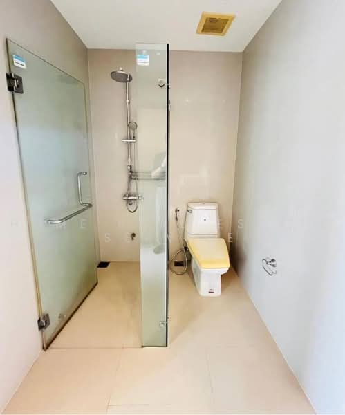 The Issara Ladprao, Bangkok, 296 Ladpao Road, Jom Phon, Chatuchak, Bangkok, 1 Bedroom, 52 sqm, Condo For Sale, by HOME Real Estate Service, 500460093 - DDproperty.com
