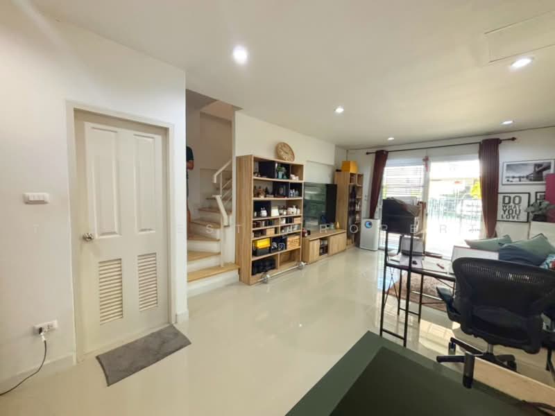 เดอะเซนทรล ไลฟ, Chon Buri (Pattaya), Si Racha, Chon Buri (Pattaya), 2 Bedrooms, 100 sqm, Townhouse For Sale, by The Best Property เต้, 500460094 - DDproperty.com