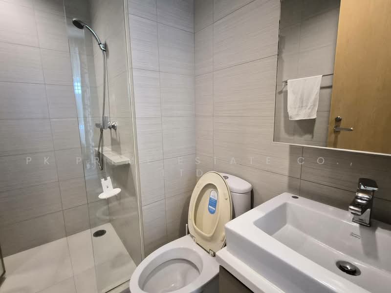 Siri At Sukhumvit, Bangkok, 902 Sukhumvit Road, Phra Kanong, Khlong Toei, Bangkok, 2 Bedrooms, 75 sqm, Condo For Rent, by PK PRIME ESTATE Co., Ltd., 500460098 - DDproperty.com