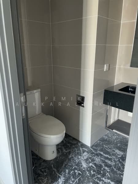 The Edge Sukhumvit 23, Bangkok, 6 Soi Sukhumvit 23, Khlongtoei Nua, Watthana, Bangkok, 1 Bedroom, 34 sqm, Condo For Sale, by Pemika Aukkaraleekul, 500460105 - DDproperty.com