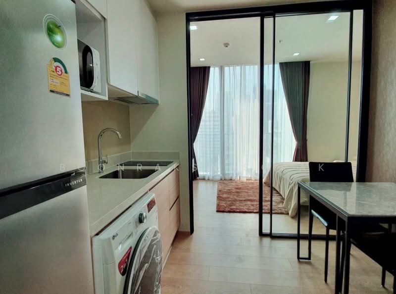 Noble Around Sukhumvit 33, Bangkok, 17 Soi Sukhumvit 33, Khlong Tan Nua, Watthana, Bangkok, 1 Bedroom, 30 sqm, Condo For Rent, by Boonraksa Sopak, 500460108 - DDproperty.com