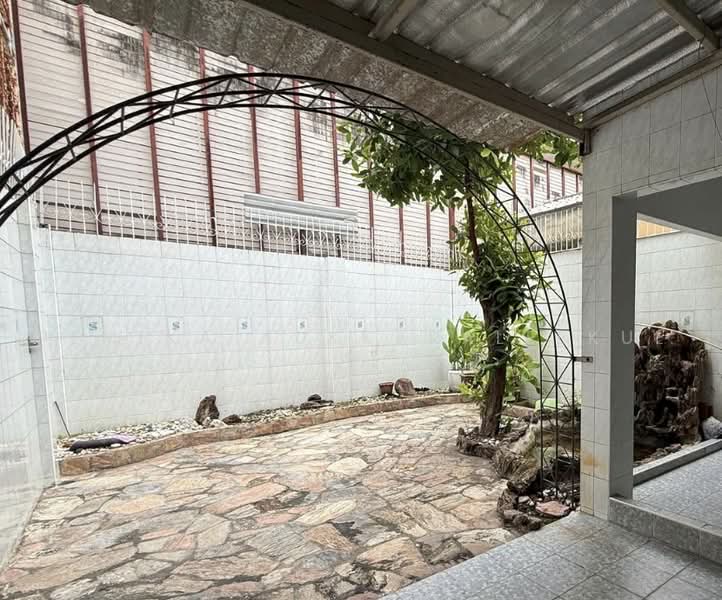 Pattra Villa 2 Rama 3-Sathorn, Bangkok, Soi Sudprasert, Bang Klo, Bang Kho Laem, Bangkok, 4 Bedrooms, 450 sqm, Townhouse For Sale, by Pemika Aukkaraleekul, 500460112 - DDproperty.com