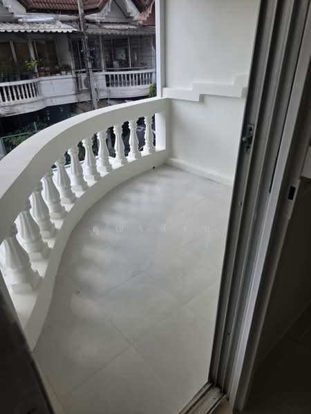 Baan Suksawat Suanthon, Bangkok, Pracha Uthit Road, Bangmot, Thung Khru, Bangkok, 3 Bedrooms, 60 sqm, Townhouse For Sale, by คุณเฟิร์น, 500460127 - DDproperty.com