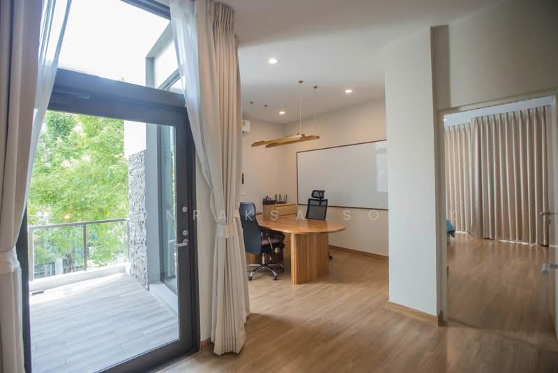 Baan Klang Muang Classe Ekkamai-Ramintra : บ้านกลางเมือง คลาสเซ่ เอกมัย-รามอินทรา, กรุงเทพ, ถนนสุคนธสวัสดิ์, ลาดพร้าว, กรุงเทพ, 241 ตร.ม., บ้านเดี่ยว ให้เช่า, โดย Boonraksa Sopak, 500460133 - DDproperty.com