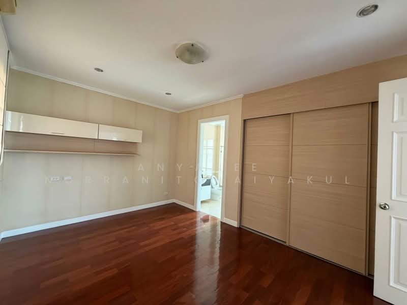 Baan Klang Krung The Nice Ratchavipha, Bangkok, 2 Kamphaeng Phet Road, Lat Yao, Chatuchak, Bangkok, 4 Bedrooms, 400 sqm, Single Detached House For Sale, by Anyanee Norranitchaiyakul, 500460211 - DDproperty.com