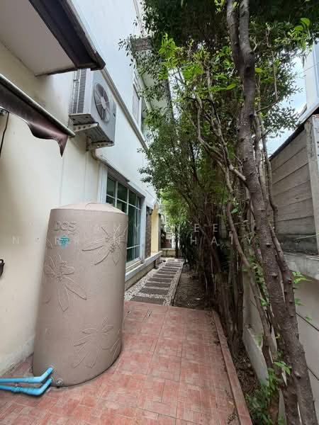 Baan Klang Krung The Nice Ratchavipha, Bangkok, 2 Kamphaeng Phet Road, Lat Yao, Chatuchak, Bangkok, 4 Bedrooms, 400 sqm, Single Detached House For Sale, by Anyanee Norranitchaiyakul, 500460211 - DDproperty.com