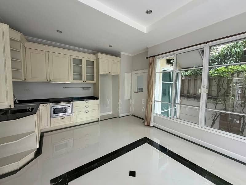 Baan Klang Krung The Nice Ratchavipha, Bangkok, 2 Kamphaeng Phet Road, Lat Yao, Chatuchak, Bangkok, 4 Bedrooms, 400 sqm, Single Detached House For Sale, by Anyanee Norranitchaiyakul, 500460211 - DDproperty.com