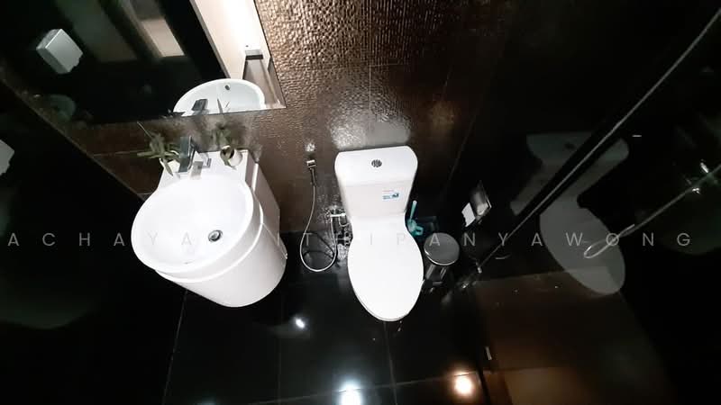 Rhythm Sukhumvit 36-38, Bangkok, 55 Soi Sukhumvit 36, Sukhumvit Road, Phra Kanong, Khlong Toei, Bangkok, 2 Bedrooms, 56 sqm, Condo For Rent, by Achaya Nithipanyawong, 500460238 - DDproperty.com
