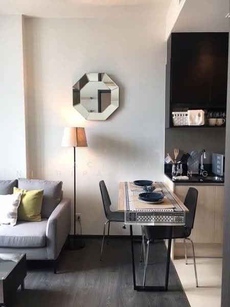 The Edge Sukhumvit 23, Bangkok, 6 Soi Sukhumvit 23, Khlongtoei Nua, Watthana, Bangkok, 1 Bedroom, 31 sqm, Condo For Sale, by Achaya Nithipanyawong, 500460253 - DDproperty.com