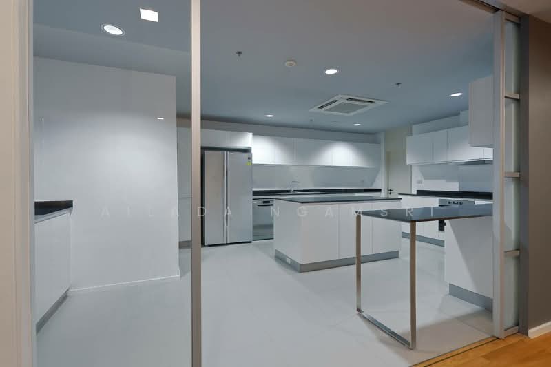 Biohouse (Residence), Bangkok, 55 Soi Sukhumvit 39, Khlong Tan Nua, Watthana, Bangkok, 3 Bedrooms, 242 sqm, Condo For Rent, by Ailada Ngamsri, 500460263 - DDproperty.com