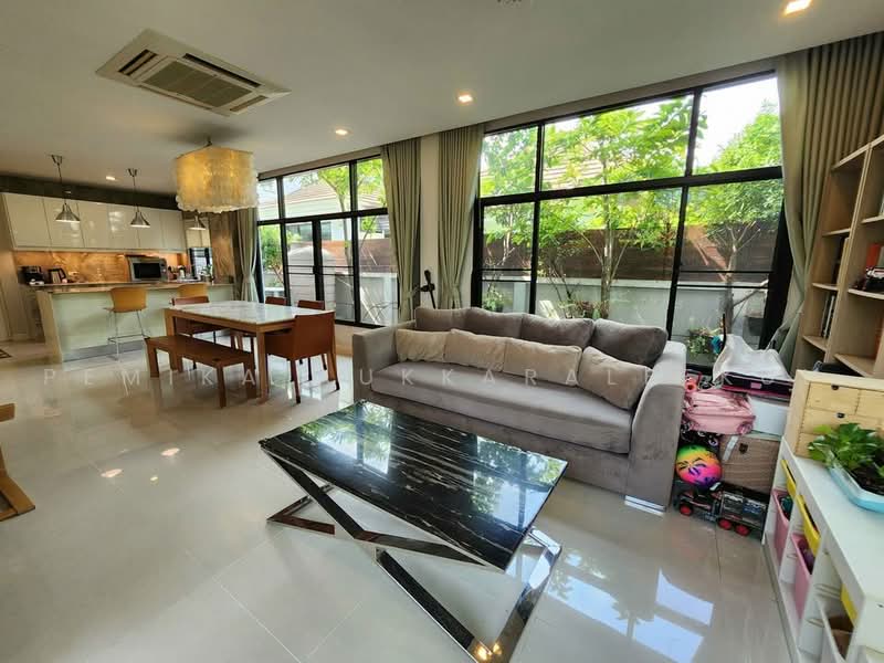 undefined, Bangkok, Bang Chak, Phasi Charoen, Bangkok, 3 Bedrooms, 243 sqm, Single Detached House For Sale, by Pemika Aukkaraleekul, 500460282 - DDproperty.com