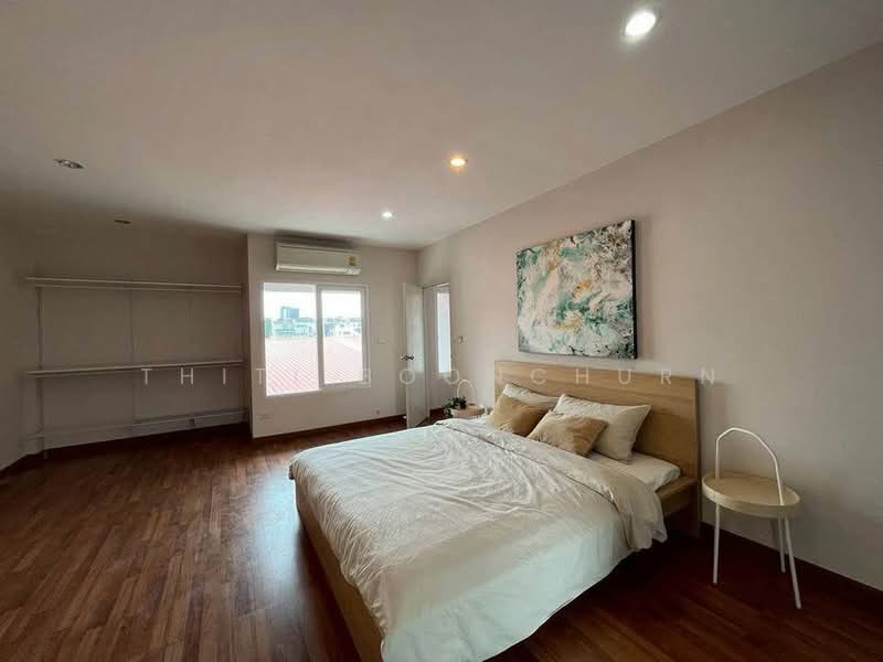 The Exclusive Pattanakarn 44, Bangkok, Soi Phatthanakan 44, Phatthanakan Road, Suan Luang, Bangkok, 3 Bedrooms, 250 sqm, Townhouse For Rent, by Thiti Boonchurn, 500460287 - DDproperty.com