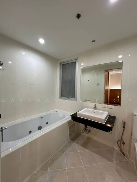 The Master Centrium Asoke-Sukhumvit, Bangkok, Sukhumvit 21, Khlongtoei Nua, Watthana, Bangkok, 2 Bedrooms, 150 sqm, Condo For Rent, by Caveman Property, 500460303 - DDproperty.com