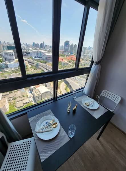 IDEO Rama 9-Asoke, Bangkok, Rama 9 Road, Huai Khwang, Bangkok, 1 Bedroom, 30 sqm, Condo For Rent, by Fazwaz (Thailand) Co., Ltd., 500460307 - DDproperty.com