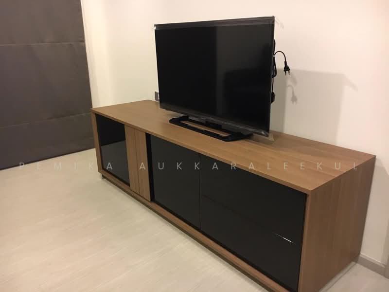 Rhythm Sukhumvit 36-38, Bangkok, 55 Soi Sukhumvit 36, Sukhumvit Road, Phra Kanong, Khlong Toei, Bangkok, 1 Bedroom, 33 sqm, Condo For Sale, by Pemika Aukkaraleekul, 500460312 - DDproperty.com