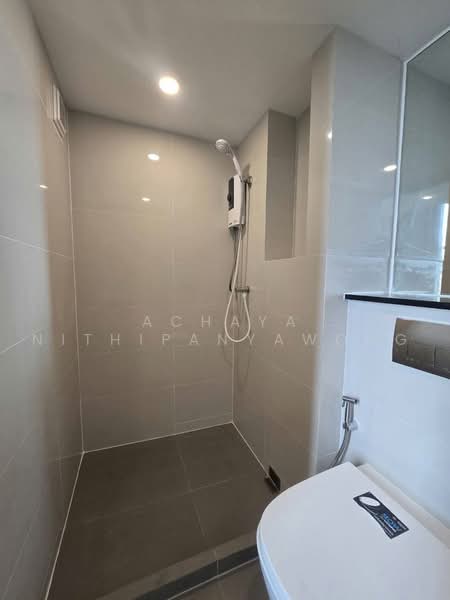 Knightsbridge Prime Sathorn : ไนท์บริดจ์ ไพรม์ สาทร, กรุงเทพ, 599 นราธิวาสราชนครินทร์, ทุ่งมหาเมฆ, สาทร, กรุงเทพ, 37 ตร.ม., คอนโด ขาย, โดย Achaya Nithipanyawong, 500460318 - DDproperty.com