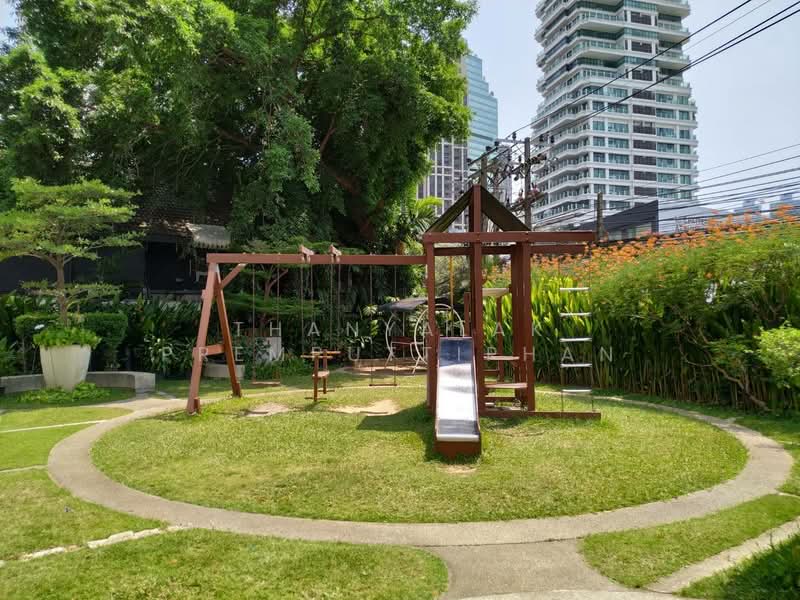 Royal Castle Sukhumvit : รอยัล คาสเซอร์ สุขุมวิท, กรุงเทพ, 30 ซอยสุขุมวิท 39, คลองเตยเหนือ, วัฒนา, กรุงเทพ, 120 ตร.ม., คอนโด ขาย, โดย Thanyalak Premputtiphan, 500460346 - DDproperty.com