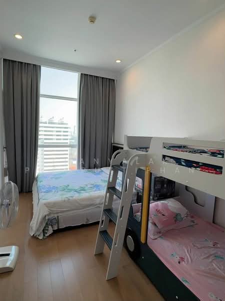 Supalai Elite Surawong, Bangkok, 222 Naret Rd, Si Phraya, Bang Rak, Bangkok, 3 Bedrooms, 114 sqm, Condo For Rent, by Thanyalak Premputtiphan, 500460355 - DDproperty.com
