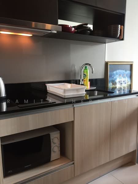 The Edge Sukhumvit 23, Bangkok, 6 Soi Sukhumvit 23, Khlongtoei Nua, Watthana, Bangkok, 1 Bedroom, 30 sqm, Condo For Sale, by Ramita Theptham, 500460369 - DDproperty.com