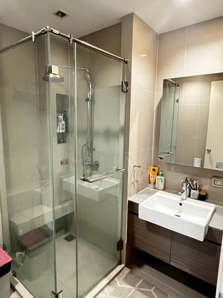 Quinn Ratchada 17, Bangkok, 454 456 Soi Inthara Mari 45, Din Daeng, Bangkok, 1 Bedroom, 54 sqm, Condo For Rent, by Natlyn Kongsapook, 500460393 - DDproperty.com