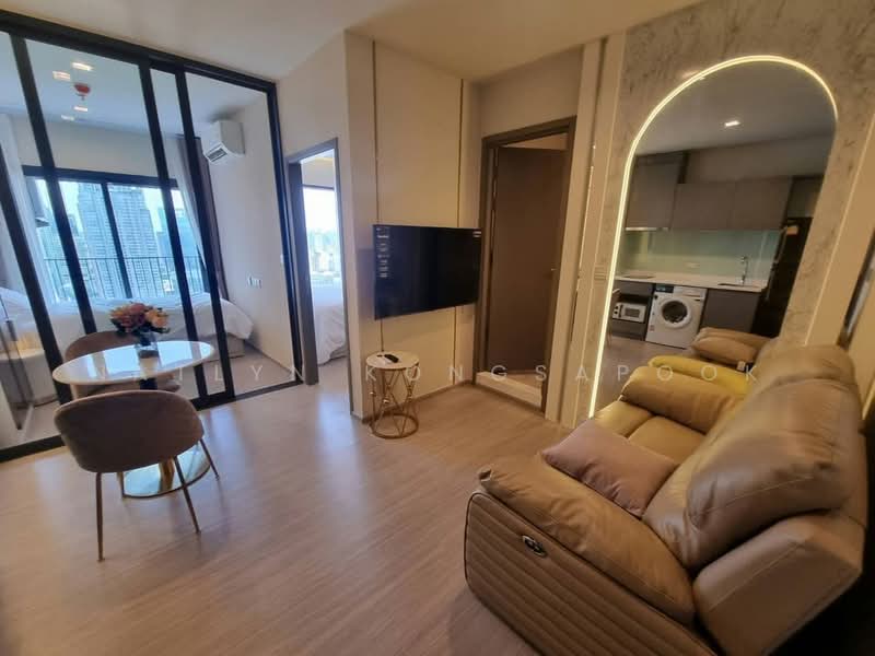 Life Asoke Hype, Bangkok, 339 Chaturathit Rd, Makkasan, Ratchathewi, Bangkok, 2 Bedrooms, 36 sqm, Condo For Rent, by Natlyn Kongsapook, 500460404 - DDproperty.com
