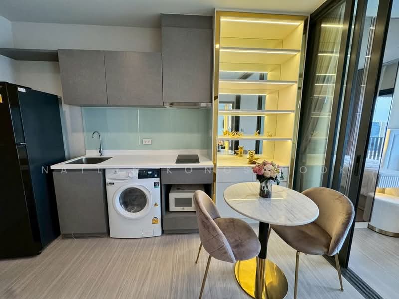 Life Asoke Hype, Bangkok, 339 Chaturathit Rd, Makkasan, Ratchathewi, Bangkok, 2 Bedrooms, 36 sqm, Condo For Rent, by Natlyn Kongsapook, 500460404 - DDproperty.com