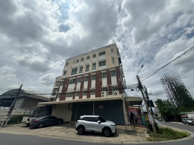 บ้านคลองวัดสัก - บ้านวัดโคนอนตำบล มหาสวัสดิ์, นนทบุรี, มหาสวัสดิ์, บางกรวย, นนทบุรี, 280 ตร.ม., ทาวน์เฮ้าส์ ขาย, โดย ขายตึกแถว 5 ชั้น 30.7 ตรว. หลังมุม ในถนน บางกรวยกรุงนนท์(วัดตะระเก), 500460431 - DDproperty.com