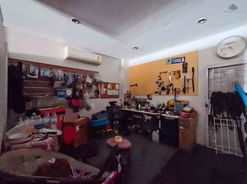 Sale! Highvisibility property with excellent parking capacity, Nonthaburi, Mahasawat, Bang Kruai, Nonthaburi, 5 Bedrooms, 280 sqm, Townhouse For Sale, by คุณไทด์, 500460431 - DDproperty.com