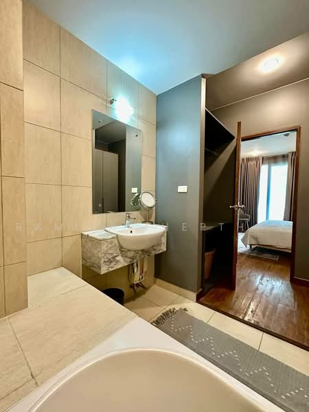 Von Napa Sukhumvit 38, Bangkok, Soi Sukhumvit 38, Phra Kanong, Khlong Toei, Bangkok, 1 Bedroom, 60 sqm, Condo For Rent, by Ramita Theptham, 500460445 - DDproperty.com