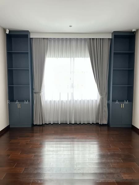 Perfect Masterpiece Sukhumvit 77, Samut Prakan, Soi Mu Ban Perfect Place Sukhumvit 77, Rachathewa, Bang Plee, Samut Prakan, 4 Bedrooms, 315 sqm, Single Detached House For Sale, by Ramita Theptham, 500460463 - DDproperty.com
