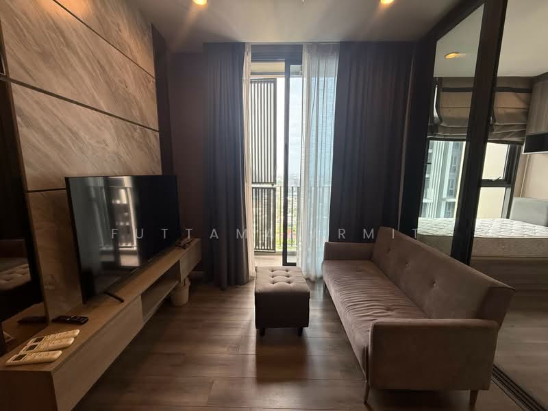 Whizdom Essence, Bangkok, 5 Piyabutr 1 Alley, Bang Chak, Phra Khanong, Bangkok, 2 Bedrooms, 56 sqm, Condo For Rent, by Futtama Armit, 500460469 - DDproperty.com