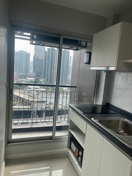 Aspire Rama 9, Bangkok, Soi Rama 9, Rama 9 Road, Huai Khwang, Bangkok, 1 Bedroom, 39 sqm, Condo For Rent, by Natlyn Kongsapook, 500460480 - DDproperty.com