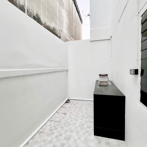Baan Ammarin Niwet 3 Plan 2, Bangkok, A Phi Nakhon Village, Sai Mai, Bangkok, 2 Bedrooms, 90 sqm, Townhouse For Sale, by AJHOMECENTER - คุณแบงค์, 500460483 - DDproperty.com